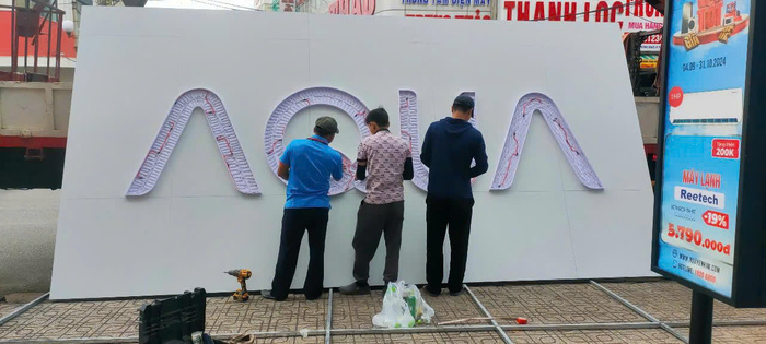 Bảng hiệu quảng cáo